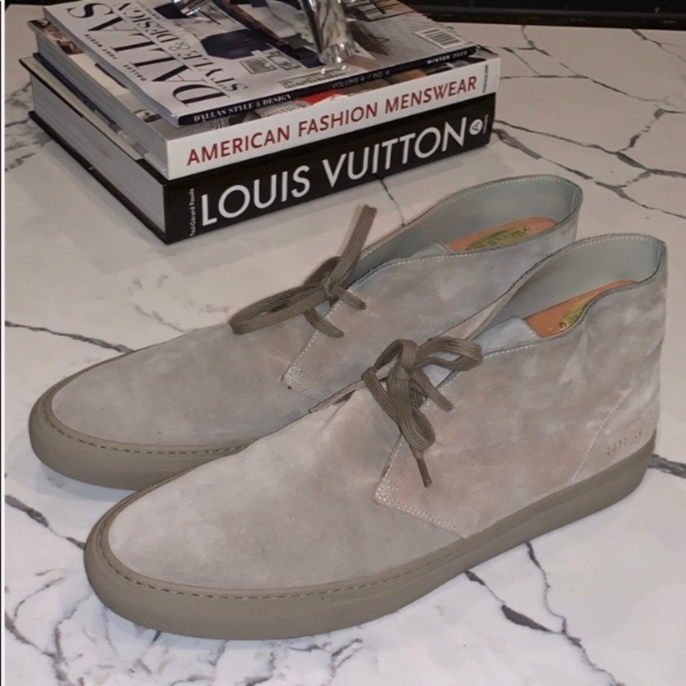 Men’s Suede Chukka Common Projects